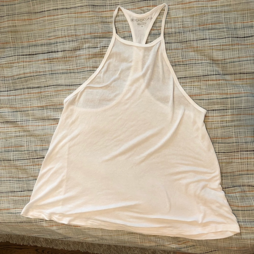 Beyond Yoga drapey white tank XS